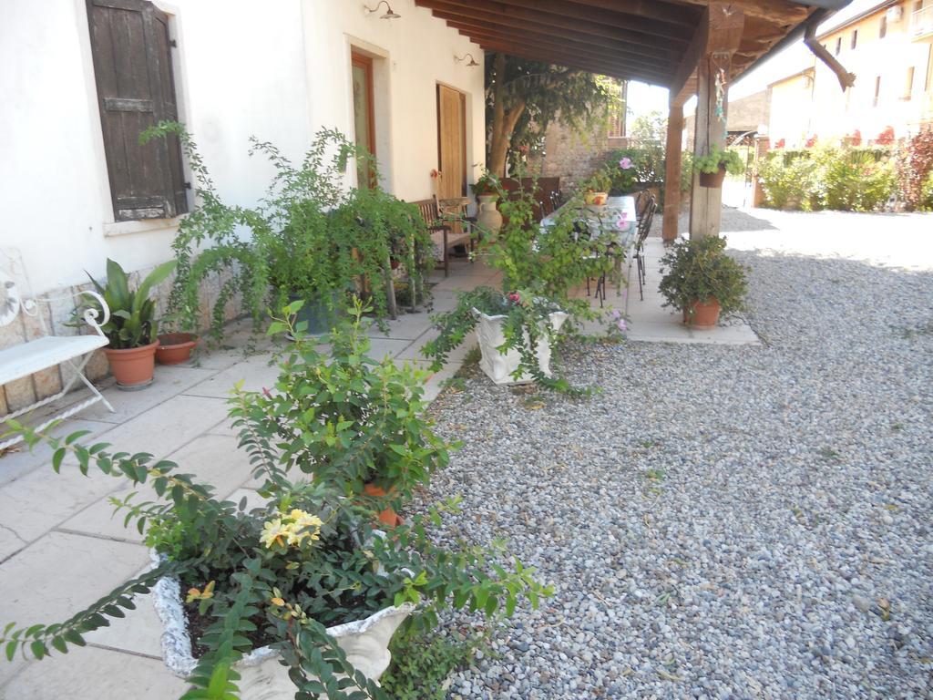 Villa Agriturismo Le Mura Del Gherlo Valeggio sul Mincio Exterior foto